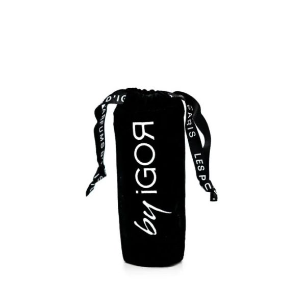 Pochette noire pour parfum